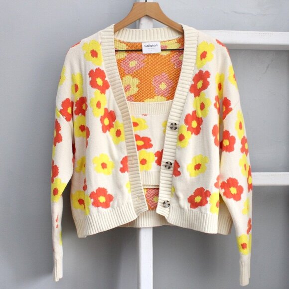 Callahan Cream Groovy Daisy Knit Cardigan Cropped Top 2 PC Set Size Large - Picture 2 of 9